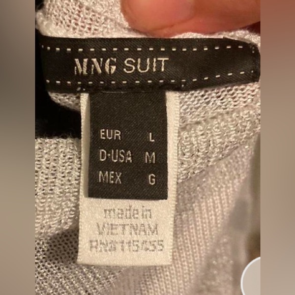 MNG Suit- Long sleeve white and gray sweater blouse
Size medium - Picture 5 of 5